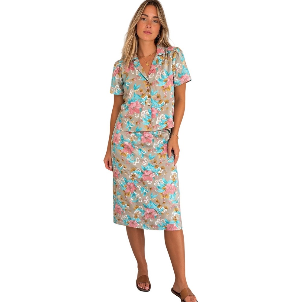 Chaus VTG 90s 2-Piece Set Blouse & Skirt Sz M‎ Floral Hawaiian Resortwear Wrap - Picture 4 of 16
